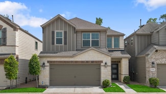 8957 Monterey View Dr, Houston, TX 77080