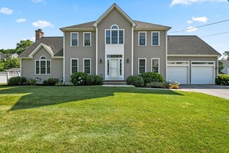 3 West Ave, Hudson, MA 01749
