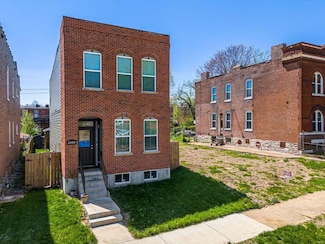3400 Vista Ave, Saint Louis, MO 63104