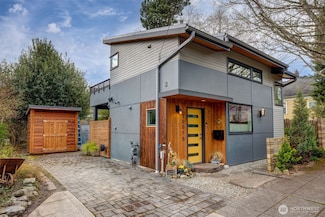 3001 E Harrison St Unit B, Seattle, WA 98112