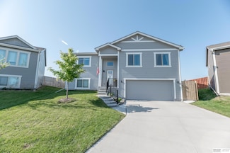 7706 N 147th St, Bennington, NE 68007