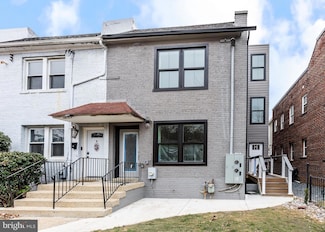 5404 4th St NW Unit 1, Washington, DC 20011