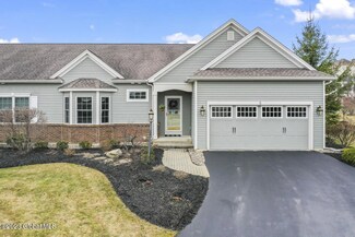 5 Meldon Ct, Mechanicville, NY 12118
