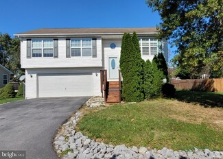 30 Neighbor Way, Inwood, WV 25428