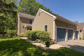 133 Spinnaker Way, Portsmouth, NH 03801