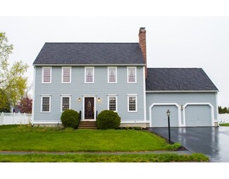 4 Eseks Cir, South Grafton, MA 01560