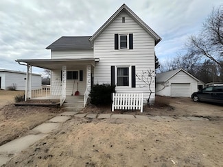 208 Dugan St S, Welcome, MN 56181