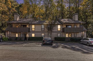 708 Woodcliff Dr Unit 708, Atlanta, GA 30350