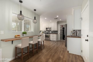 4939 E Paradise Dr, Scottsdale, AZ 85254