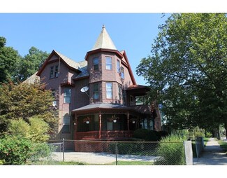 123 Ingersoll Grove, Springfield, MA 01109