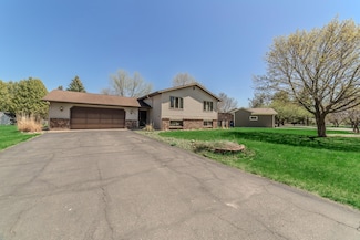 225925 Bluegill Ave, Wausau, WI 54401