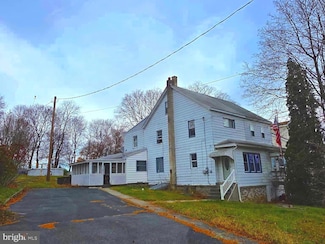 189 High Rd, Pottsville, PA 17901
