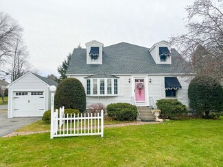 159 Maple St, East Longmeadow, MA 01028