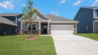 945 Pineland Dr, Woodruff, SC 29388