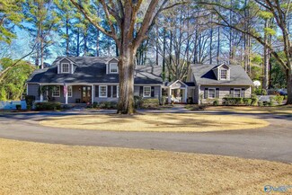 1418 Woodland St SE, Decatur, AL 35601