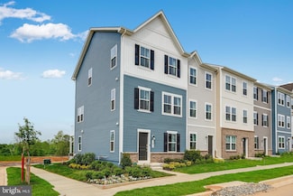 1261 Cedar Valley Rd, Ranson, WV 25438