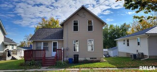529 Willow St, Bennett, IA 52721
