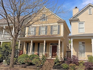 557 Rienzi Dr, Memphis, TN 38103