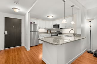 30 Daniels St Unit 203, Malden, MA 02148