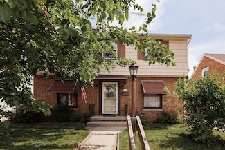 1511 S 22nd St, Sheboygan, WI 53081