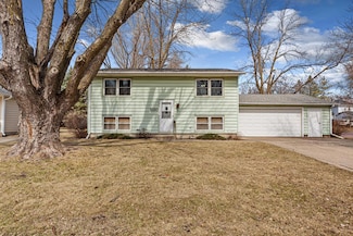 500 9th Ave NW, Waseca, MN 56093