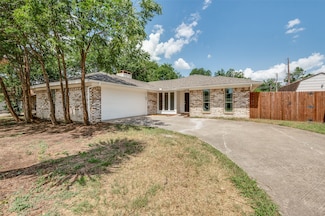 1902 Pat Ln, Carrollton, TX 75006