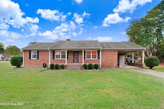 102 Myrtle Rd, Goldsboro, NC 27534
