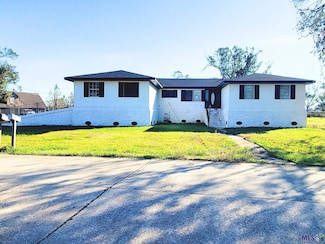 601 Woodside Dr, Houma, LA 70363