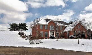 3922 Telford Dr NW, Canton, OH 44718