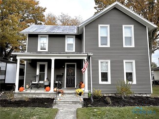 306 E Madison St, Gibsonburg, OH 43431