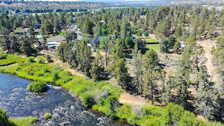 20087 Beaver Ln, Bend, OR 97703
