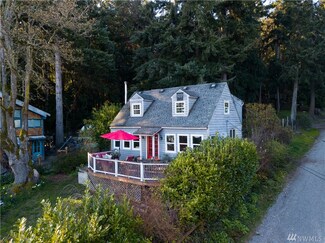 13909 SW Pohl Rd, Vashon, WA 98070