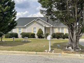 113 Shadow Bend Ln, Selma, NC 27576