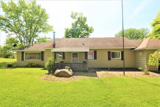 431 N Ridge Rd, Willard, OH 44890