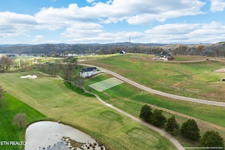 511 Mockingbird Ln, Loudon, TN 37774