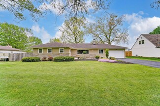 3801 Mayfair Dr, Grove City, OH 43123