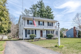 2 Colt Rd, Franklin, MA 02038
