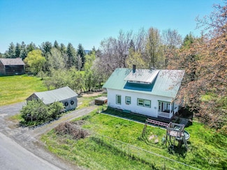 1026 N Mountain View Rd, Moscow, ID 83843