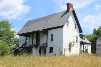 157 Cole Comfort Rd, Dillwyn, VA 23936