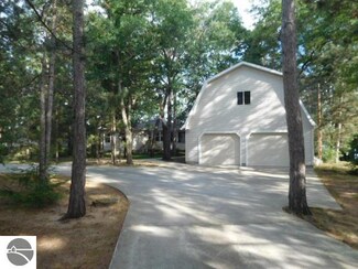 1993 Indian Lake Rd, National City, MI 48748