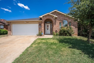 7405 Avington Way, Fort Worth, TX 76133