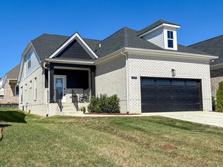 209 Hudson Dr, Gallatin, TN 37066