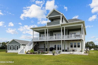 155 Tuttles Grove Rd, Beaufort, NC 28516