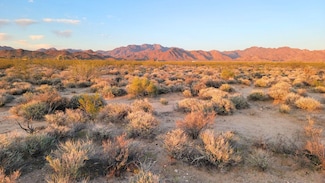 0 Red Lake Rd, Yucca, AZ 86438