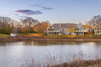 1012 Heron Way, Woodstock, IL 60098