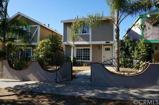 1561 W 19th St, Long Beach, CA 90810