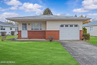 106 Fort de France Ave, Toms River, NJ 08757