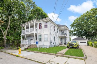 133 Cleveland St, Central Falls, RI 02863
