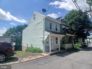 514 W Penn St, Shenandoah, PA 17976