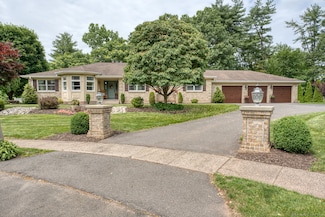 425 Pattonwood Dr, Southington, CT 06489